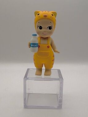 Hard to Find Sonny Angel Dog Cat Life Series - Confirmed Red Tabby